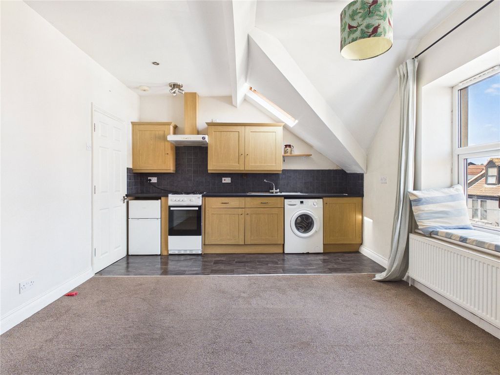 Property photo 3 of 13 Picture No. 09