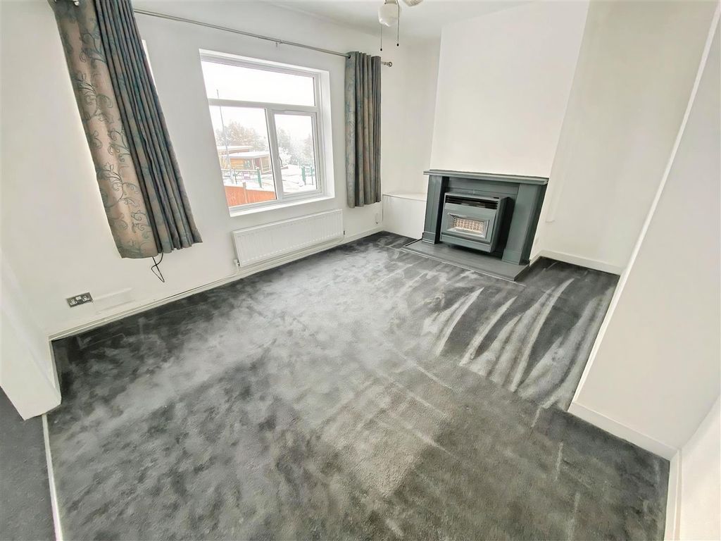 Property photo 2 of 11 6F426Baf-1.Jpg