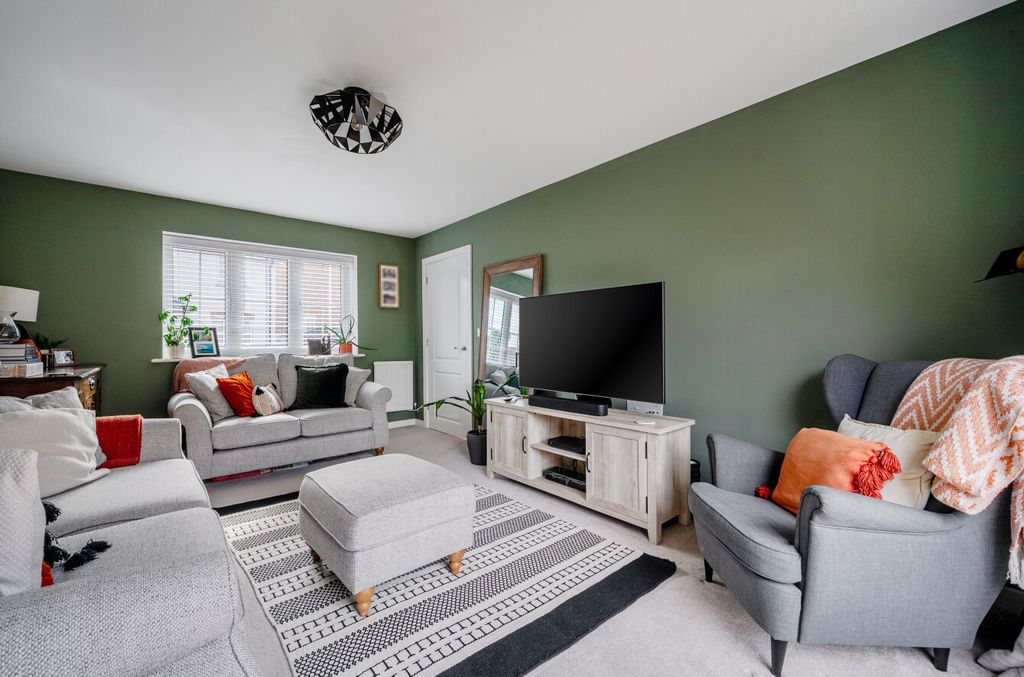 Property photo 2 of 27 30-6A72Fbbf7364d-...