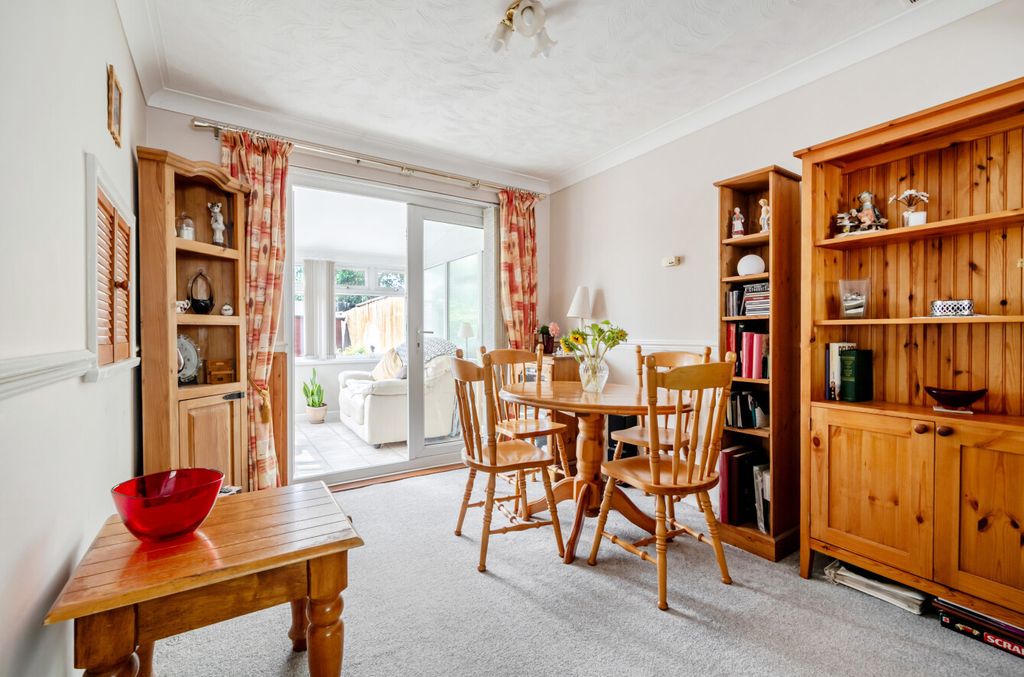 Property photo 3 of 21 1494014-17-6A58Db...