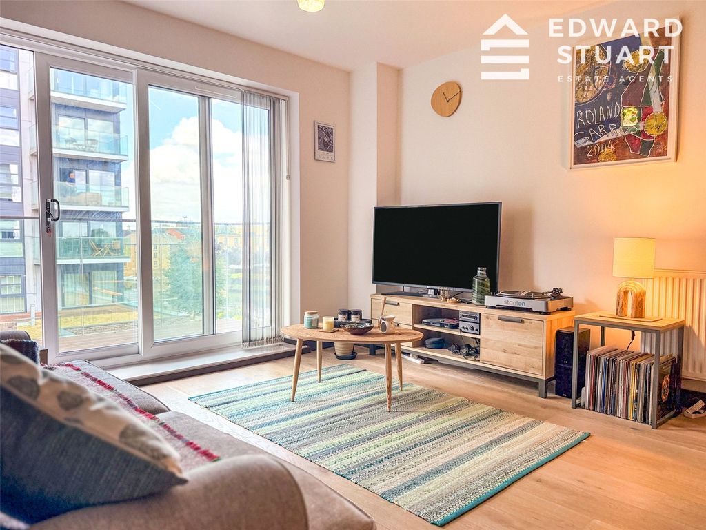 Property photo 1 of 16 Picture No. 06