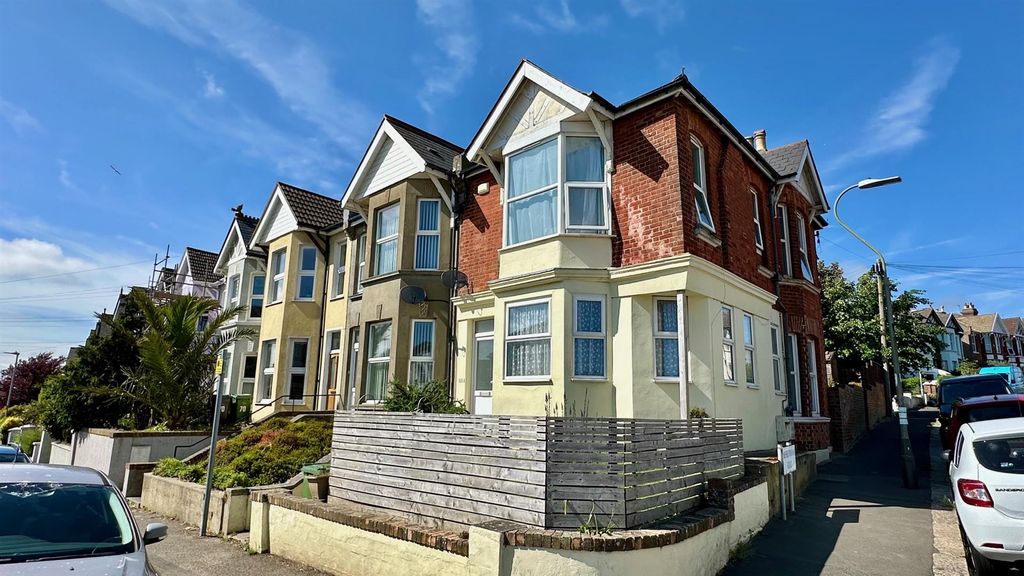 Property photo 1 of 35