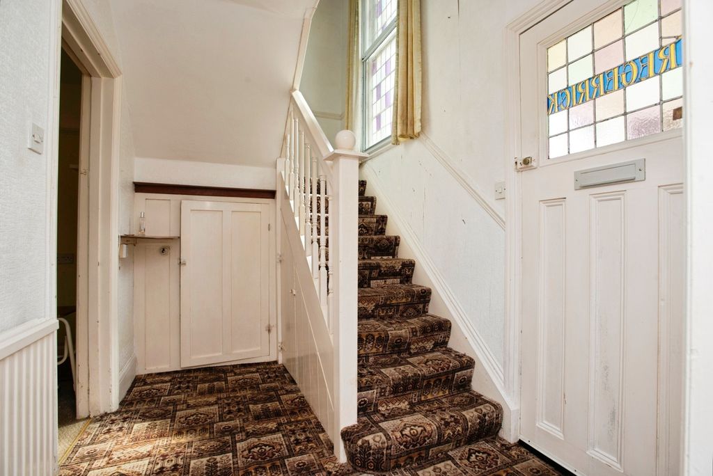 Property photo 2 of 18 Pbox-Img.Jpg