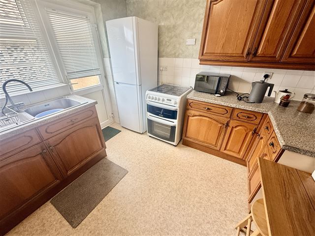 Property photo 3 of 13 Kitchen
