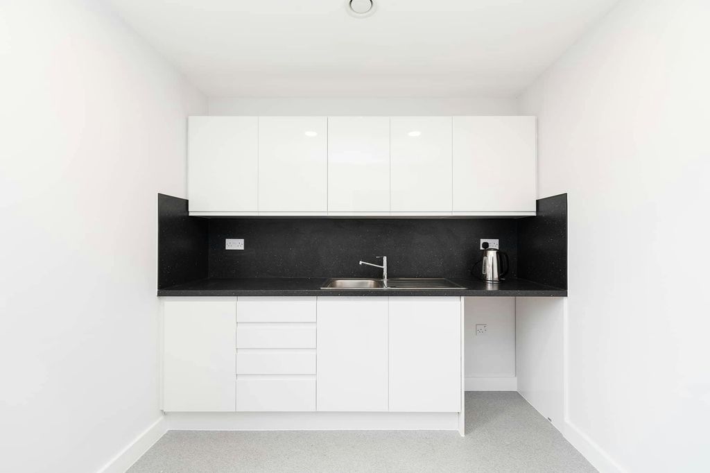 Property photo 3 of 5 Sj5D7655.Jpg