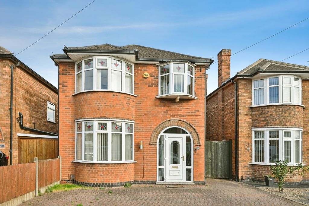 Property photo 1 of 20 Pbox-Img.Jpg