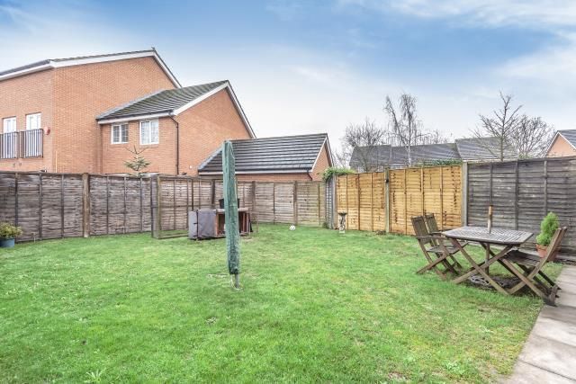 Property photo 3 of 12 Garden View