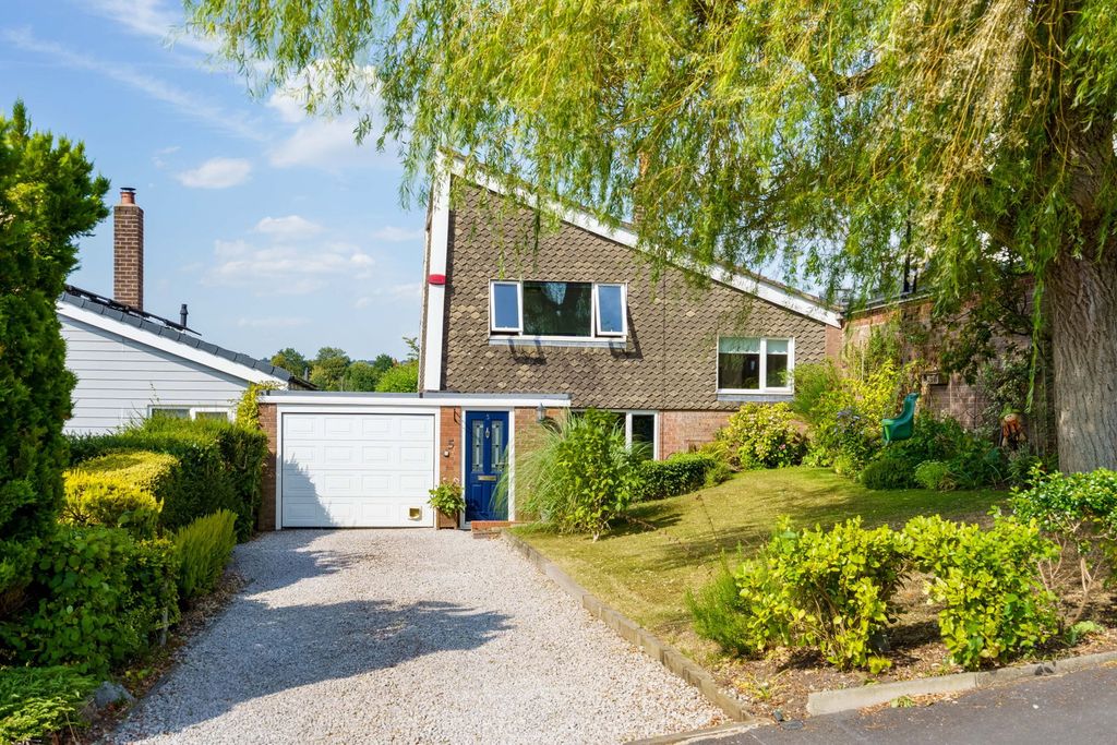 Property photo 1 of 23
