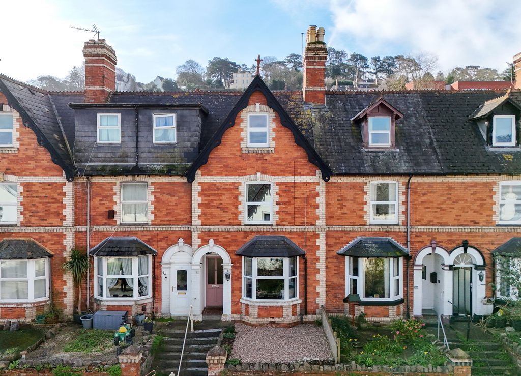 Property photo 1 of 28