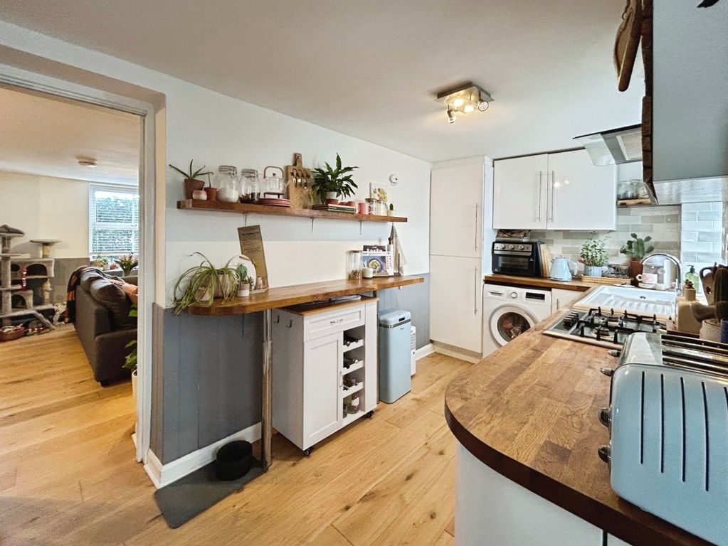 Property photo 3 of 22 49420412