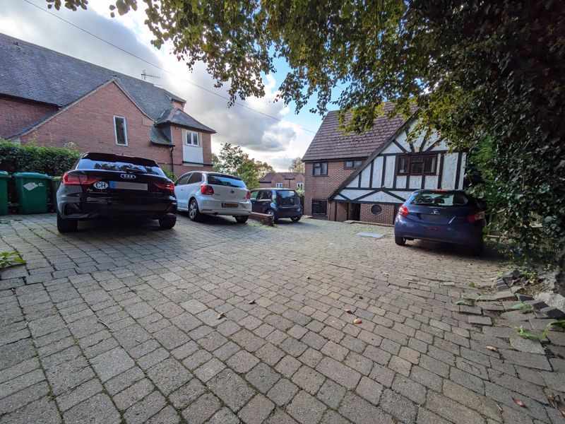 Property photo 2 of 22 Photo 30