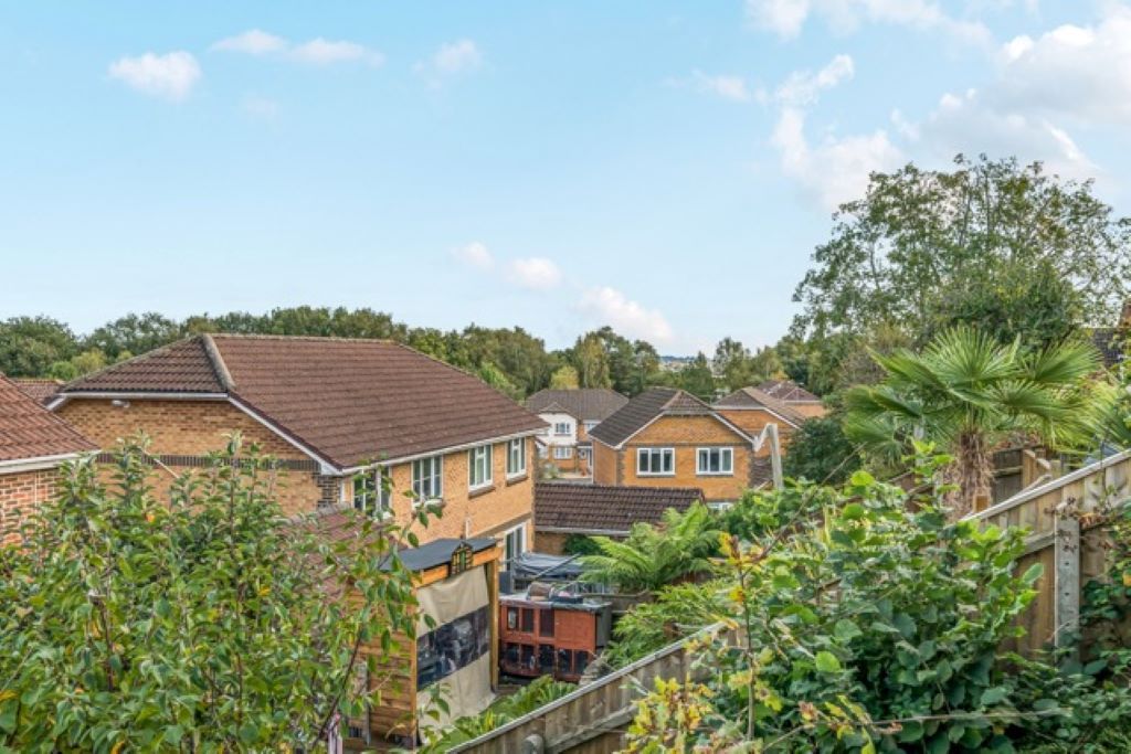 Property photo 3 of 20