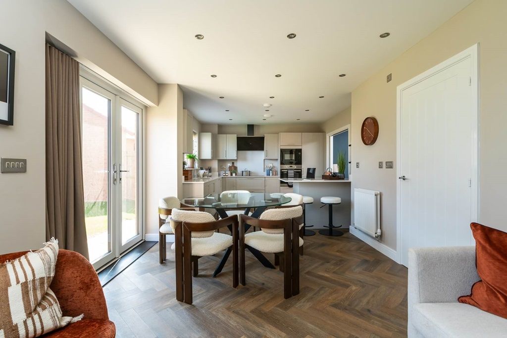 Property photo 3 of 13 The Dining Area Flows Into The Garden Through Double Doors