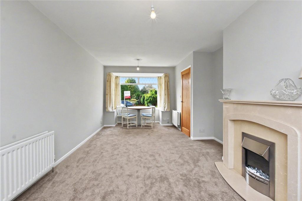 Property photo 3 of 28 Picture No. 61