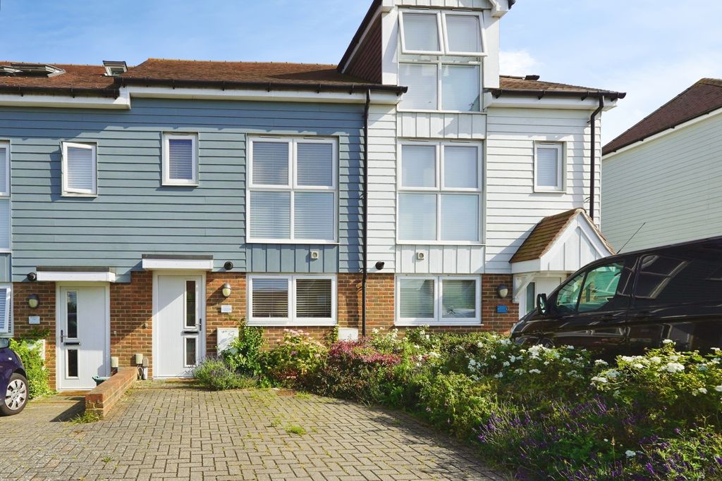 Property photo 1 of 16 Pbox-Img.Jpg