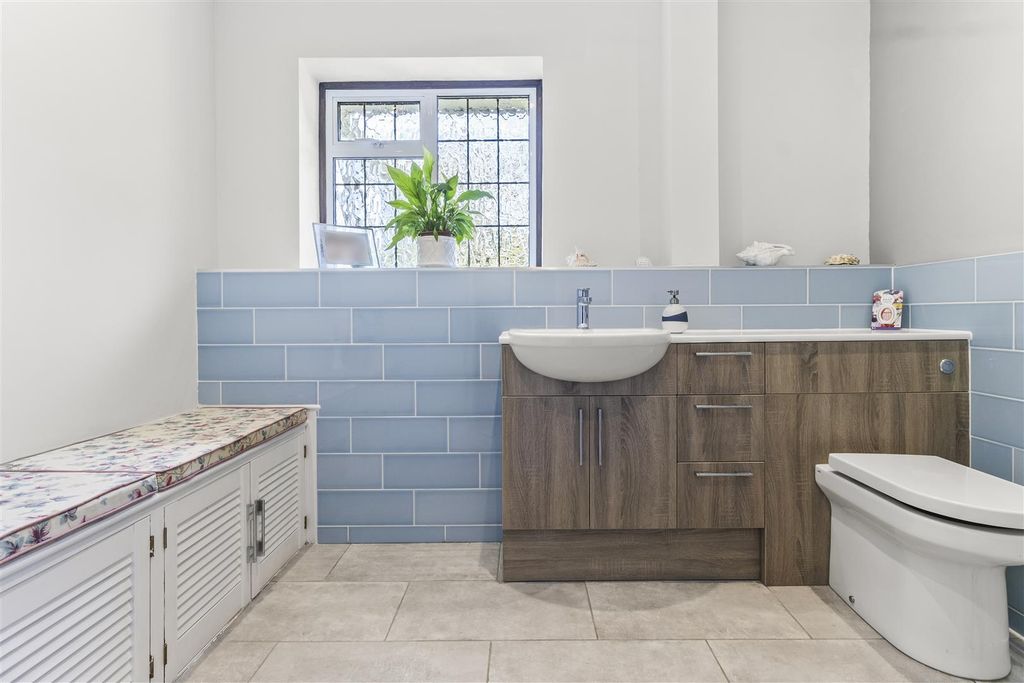 Additional image 24 of 4 bed detached house for saleChurch Street, Willingdon, Eastbourne BN22