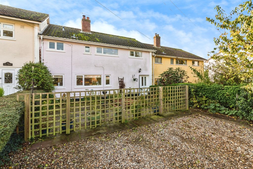 Property photo 3 of 19