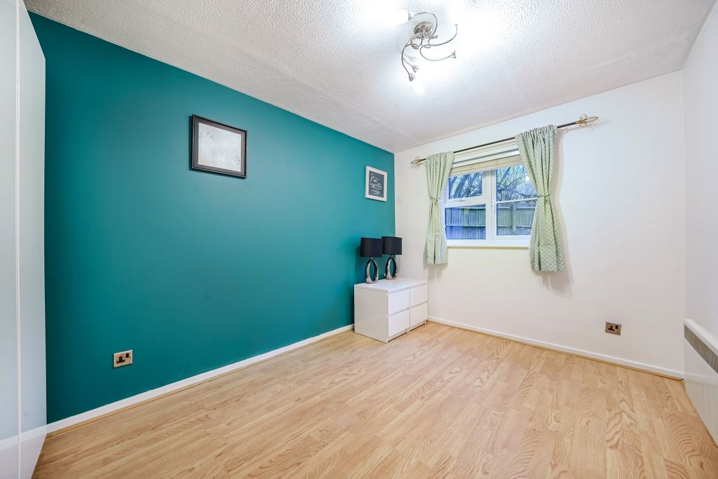 Property photo 2 of 7 1216091 (5)