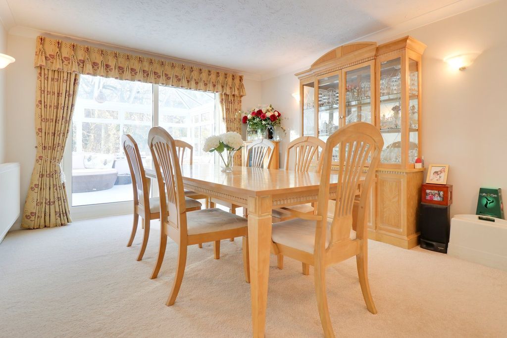 Additional image 11 of 5 bed detached house for saleWyldwood Close, Harlow CM17