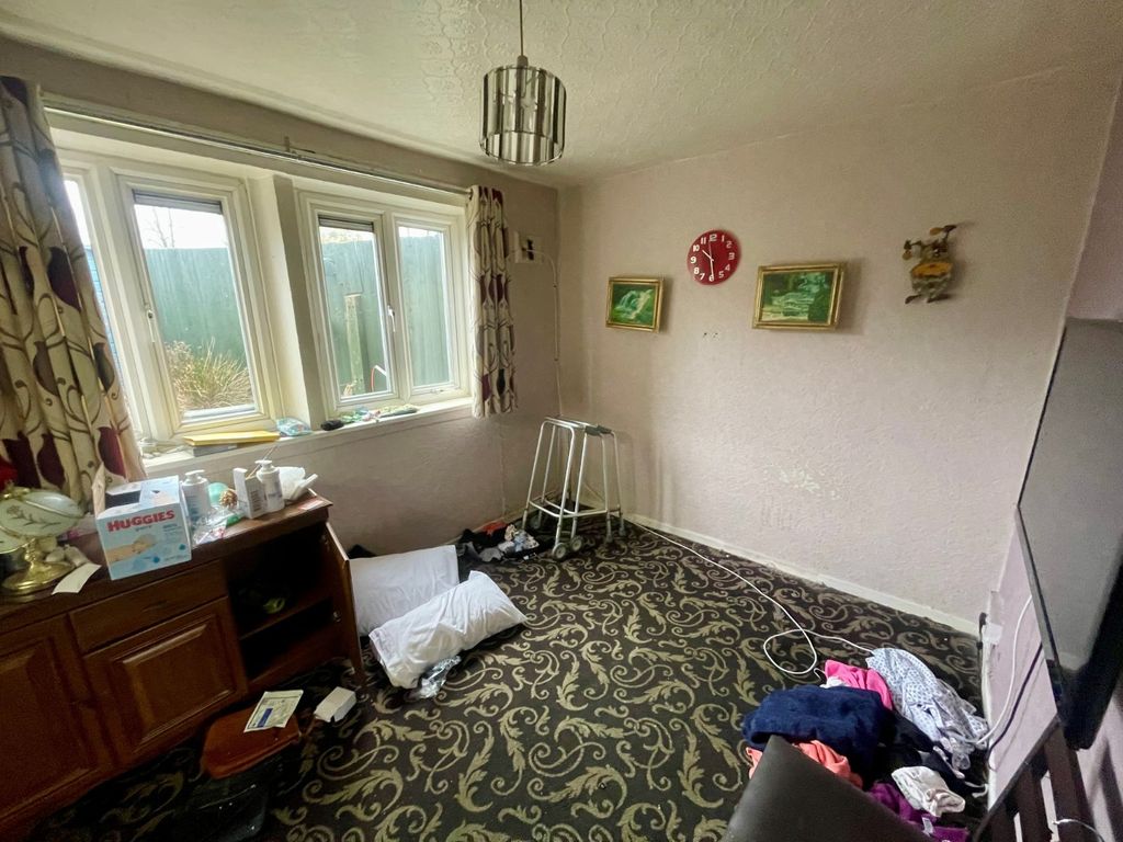 Property photo 3 of 9 Picture No. 42