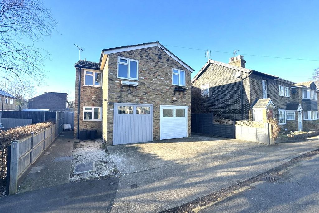 Property photo 1 of 10