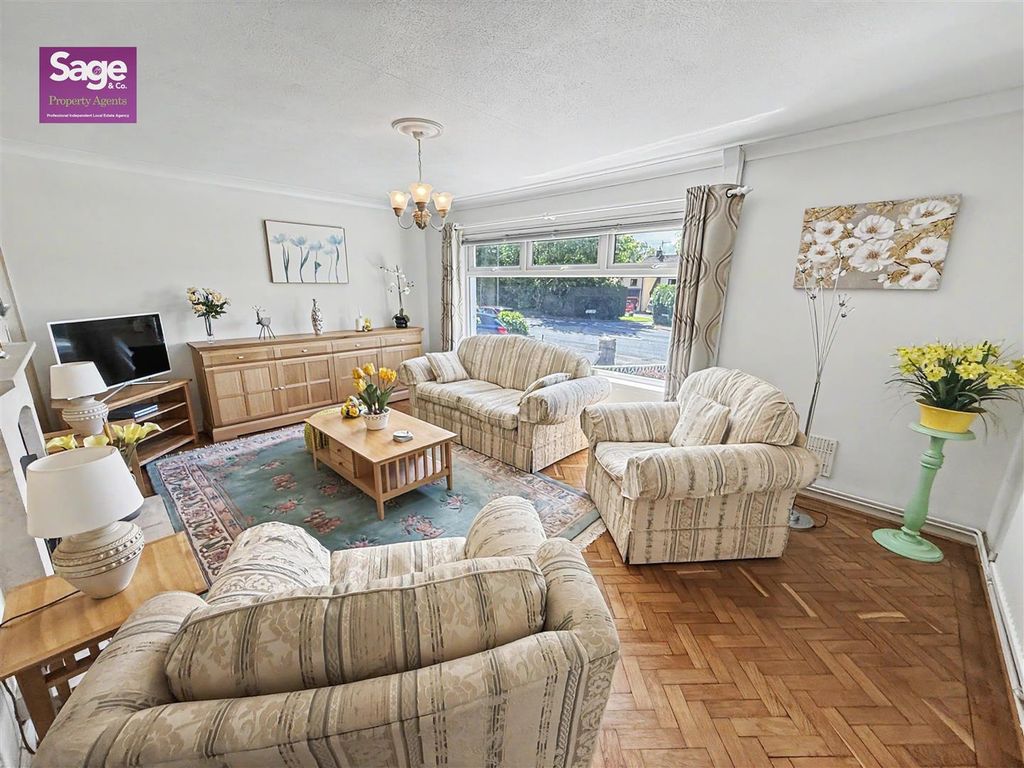 Property photo 1 of 40