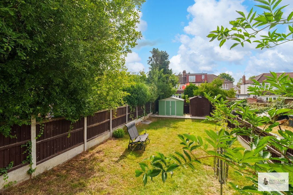 Property photo 3 of 21