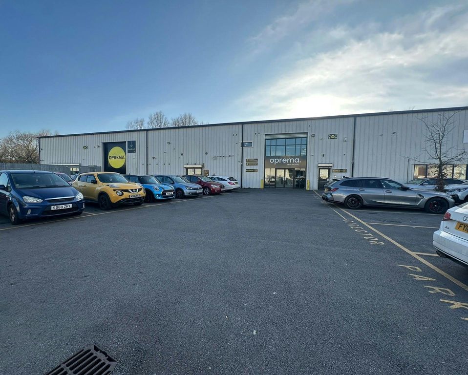 Property photo 2 of 10 823825169d5742Bb9Abc58E46720A7c0.Jpg