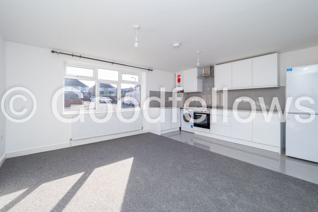 Property photo 2 of 4 Picture 2