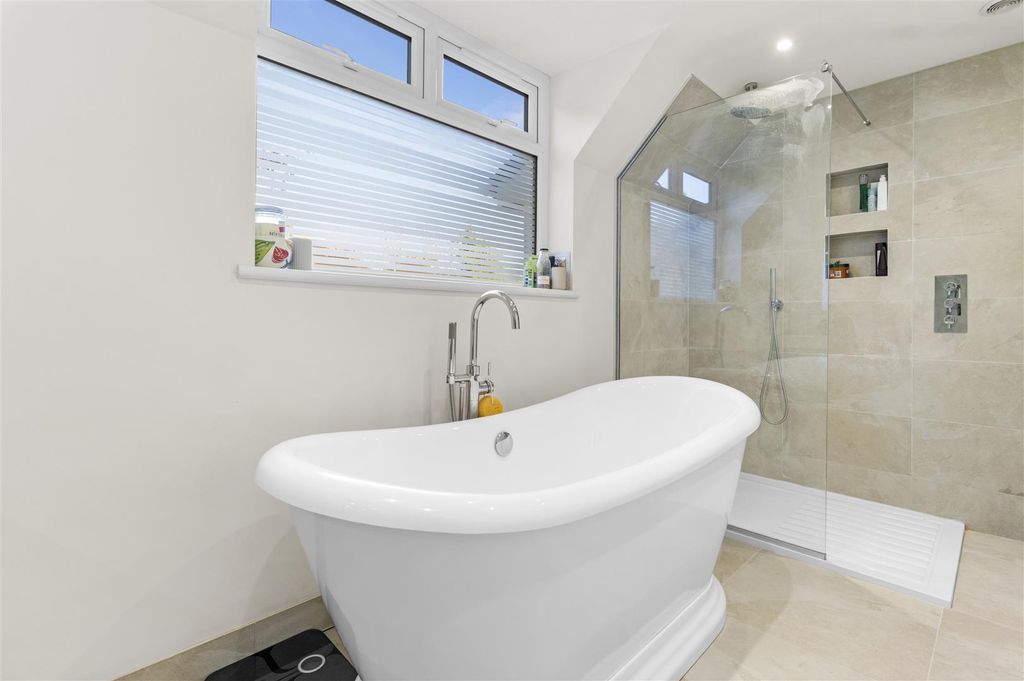 Additional image 21 of 4 bed detached house for saleEastbourne Road, Willingdon, Eastbourne BN20