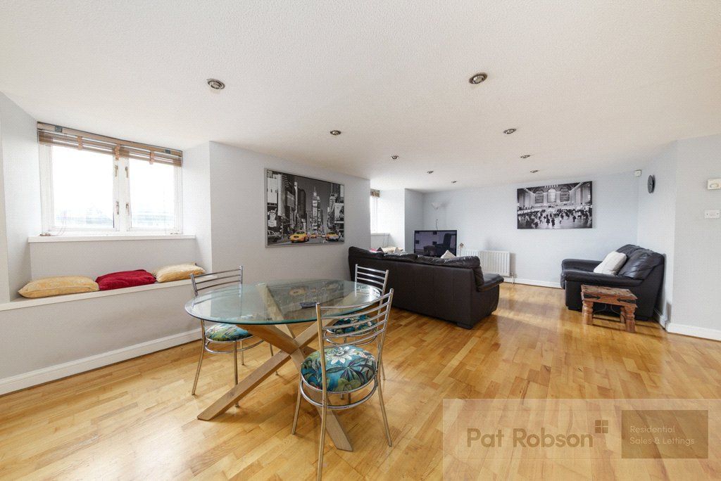 Property photo 2 of 16 Picture 2