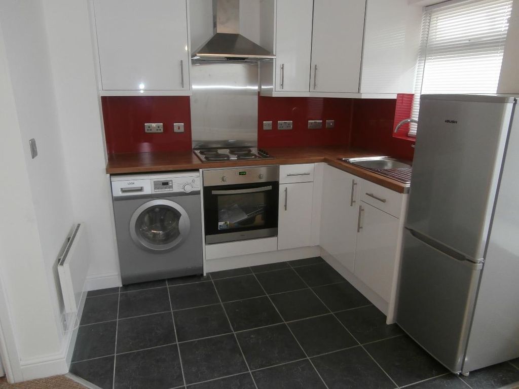 Property photo 2 of 5