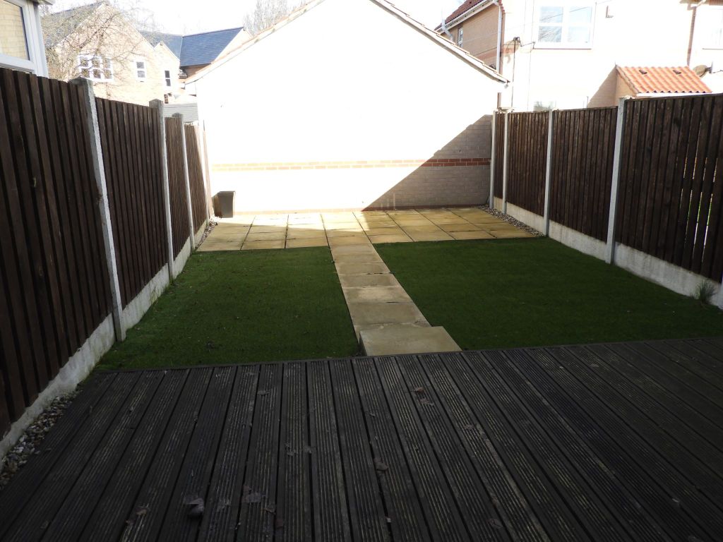 Property photo 2 of 11 Rear Garden