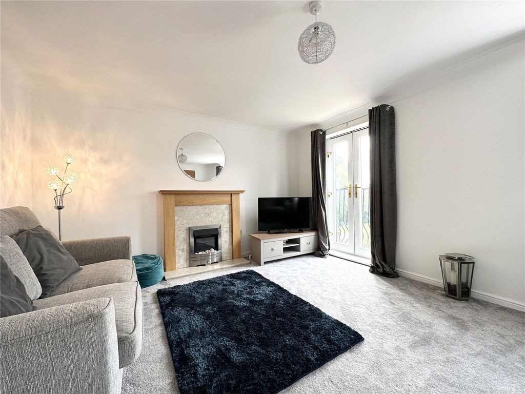 Property photo 2 of 16 Picture No. 06