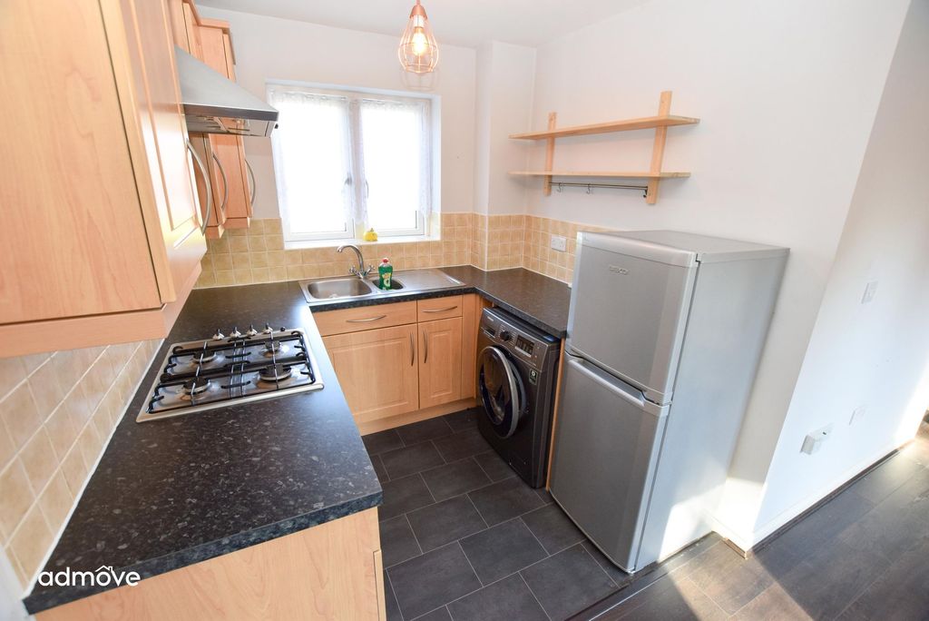 Property photo 3 of 13 Photo 9