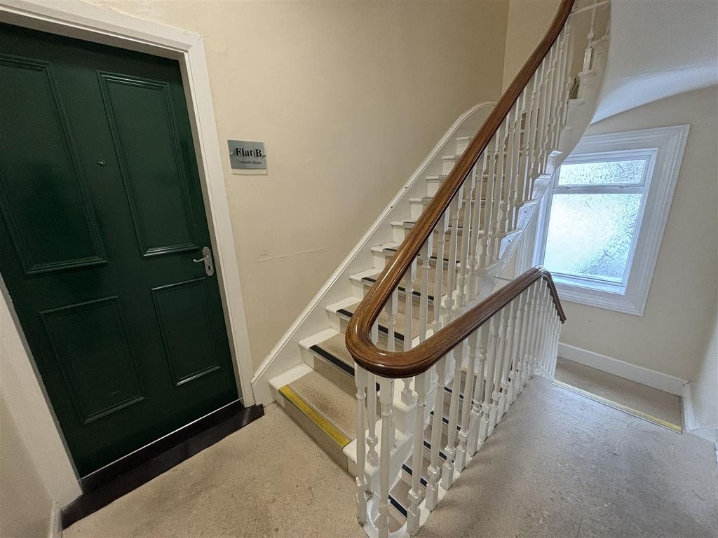 Property photo 3 of 11 Img_2258.Jpg