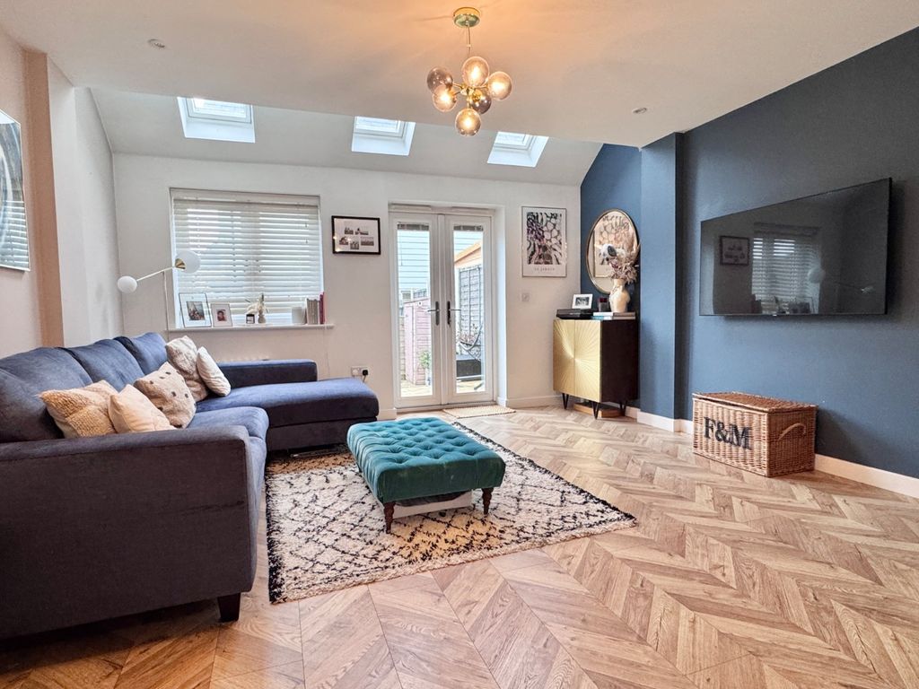 Property photo 3 of 12 Living Room