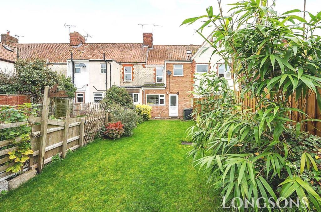 Property photo 2 of 16