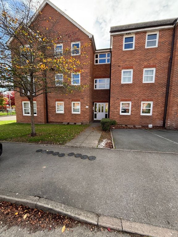 Property photo 1 of 10 Vine Lane, Acocks Green, Birmingham, B27 6Sy