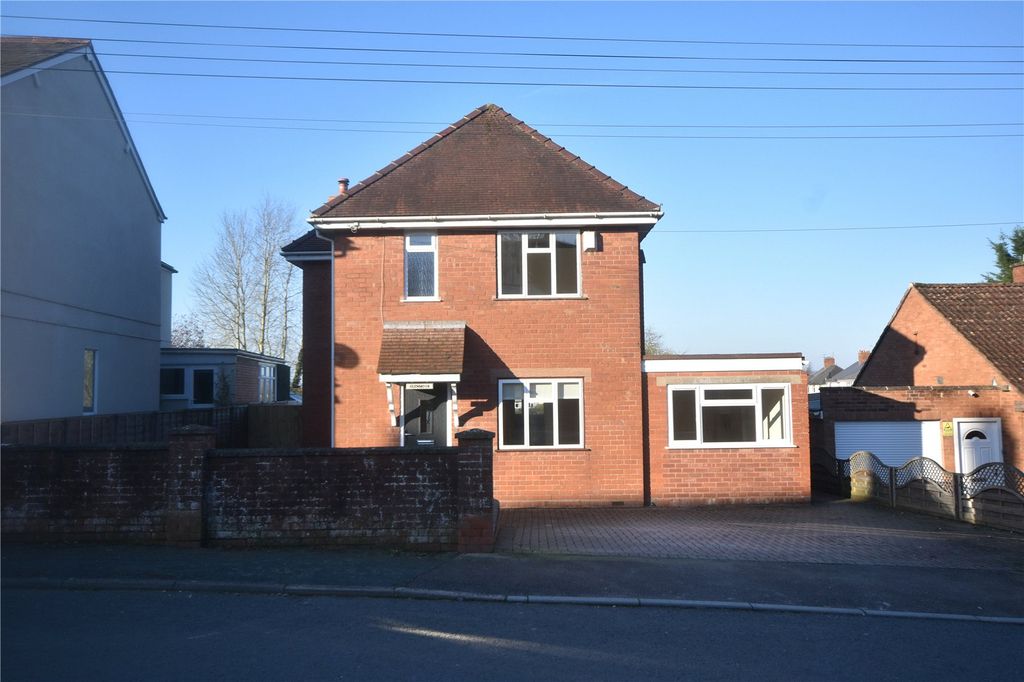 Property photo 2 of 36 Picture No. 01