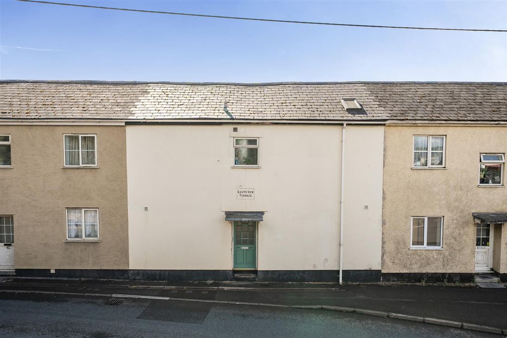 Property photo 3 of 13 3