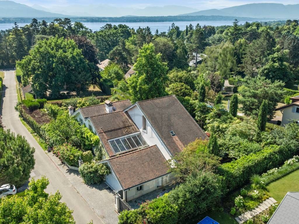Property photo 1 of 5