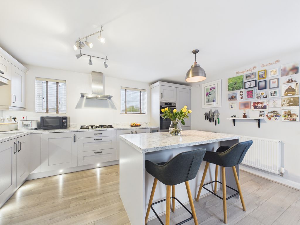 Property photo 2 of 25 Photo 24