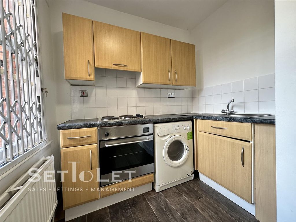 Property photo 3 of 6 Img_1474.Jpg