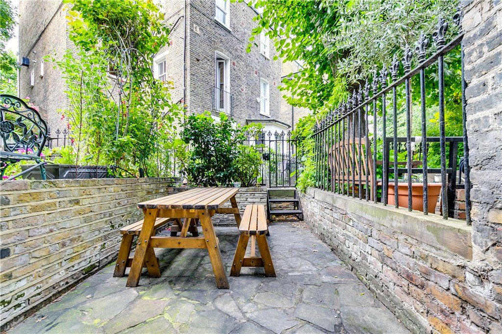 Property photo 3 of 18 Picture No. 32