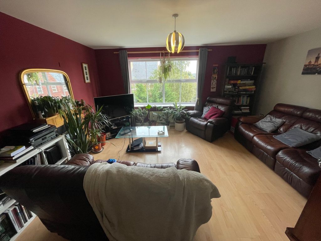 Property photo 2 of 12 Picture No. 09