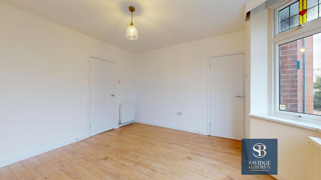 Property photo 3 of 18 Photo 12