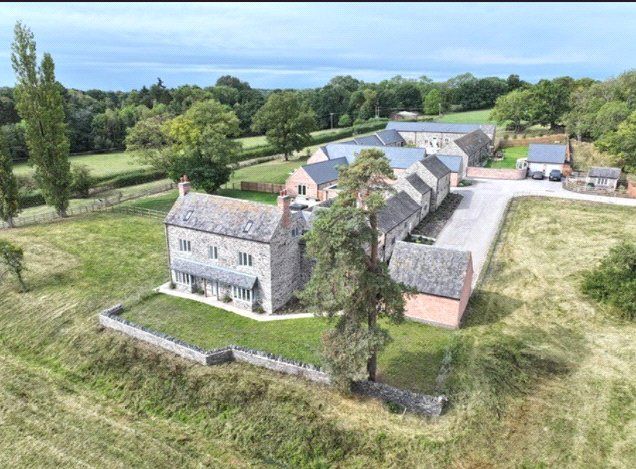 Property photo 3 of 22 Picture No. 03