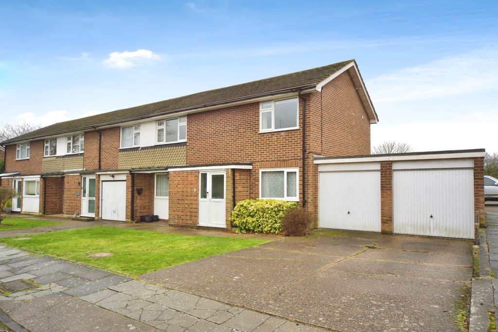 Property photo 1 of 11 Front Of House