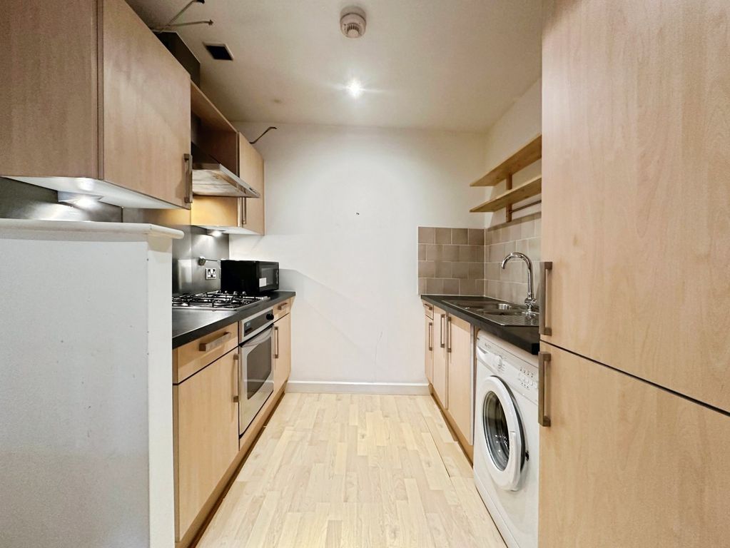 Property photo 3 of 9 Picture No. 39